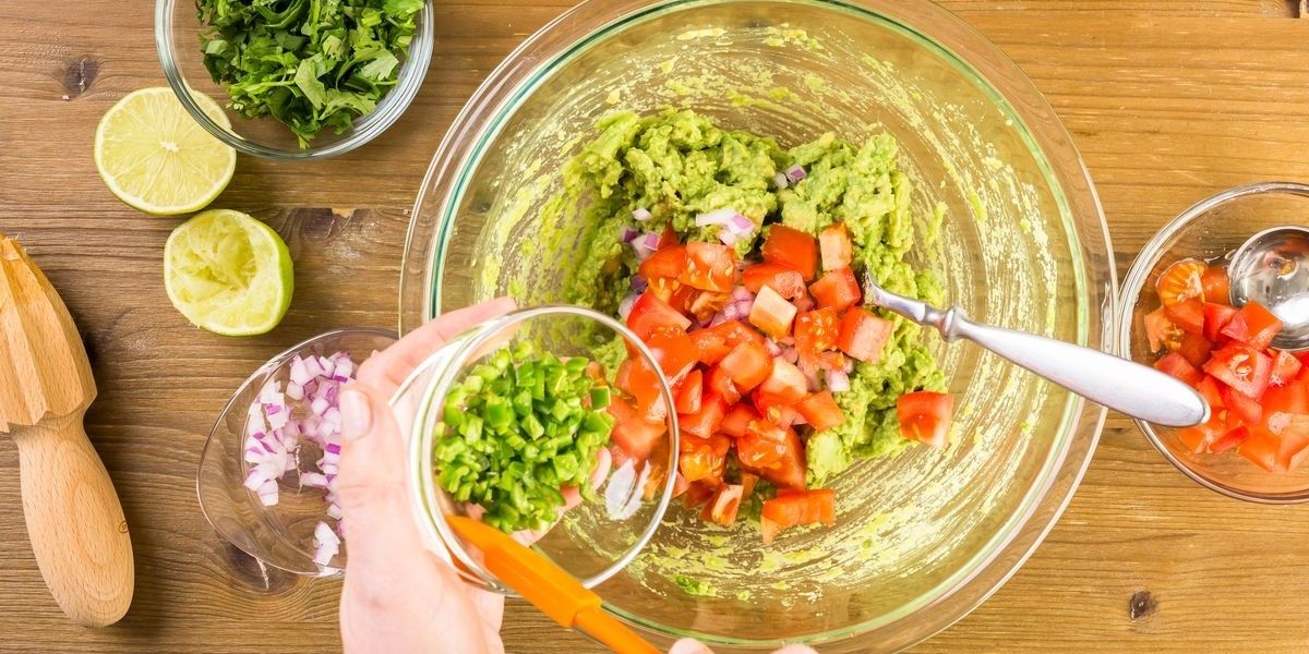 Tomato and chilli pepper among the ingredients of guacamole