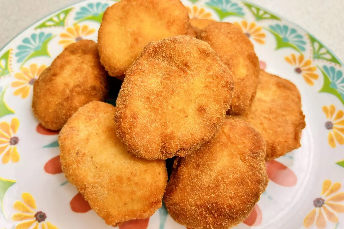 Chicken nuggets: let's prepare the tasty fried meat nuggets with the  infallible video recipe!